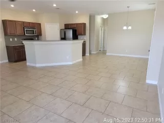 Photo #2: 2519783 Listing 