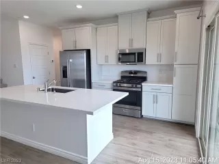 Photo #6: 2519786 Listing 