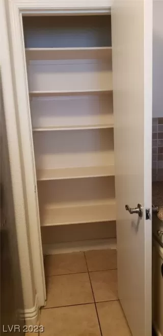 Photo #6: 2519840 Listing 