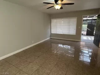 Photo #2: 2519847 Listing