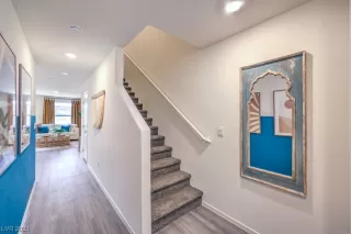 Photo #4: 2519851 Listing