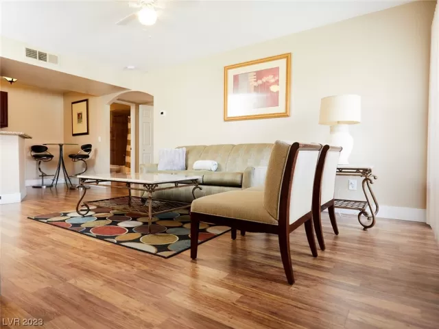 MLS: 2519861 Condo For Sale