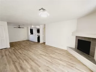 Photo #2: 2519867 Listing 