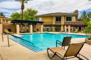 Photo #2: 2519873 Listing 