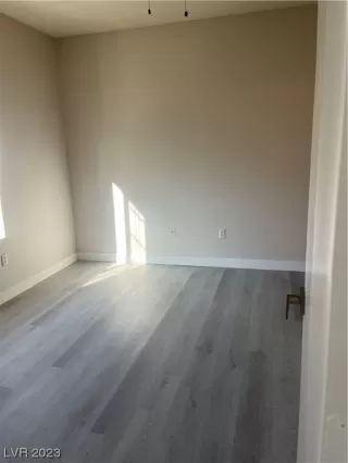 Photo #6: 2519887 Listing 