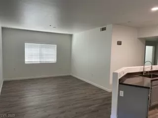 Photo #3: 2519919 Listing 