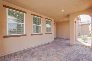 Photo #1: 2519924 Listing
