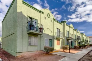 Photo #1: 2519926 Listing