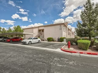 Photo #1: 2519945 Listing