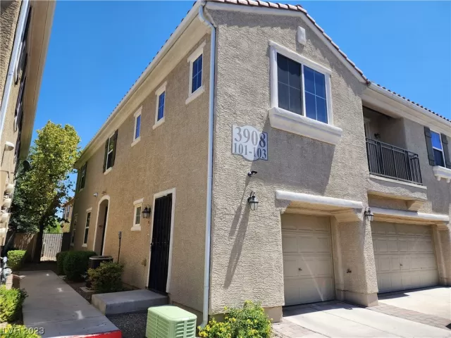 MLS: 2519946 Condo For Sale