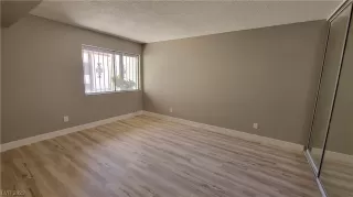 Photo #6: 2519988 Listing 