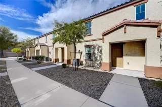 Photo #4: 2520092 Listing 