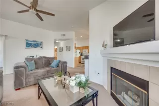 Photo #3: 2520131 Listing