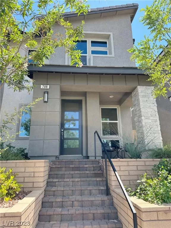 MLS: 2520141 Condo For Sale