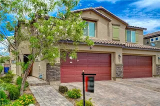 Photo #1: 2520180 Listing 