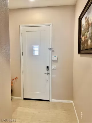 Photo #5: 2520207 Listing 