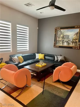 Photo #6: 2520207 Listing 