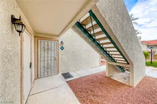 Photo #3: 2520210 Listing 