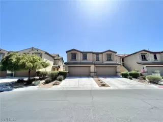 Photo #1: 2520232 Listing 