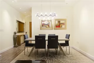 Photo #3: 2520280 Listing 