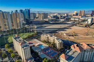 Photo #5: 2520288 Listing 