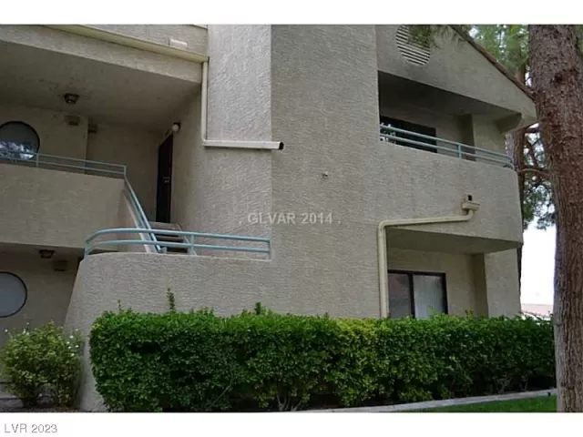 MLS: 2520311 Condo For Sale