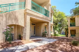 Photo #1: 2520315 Listing 