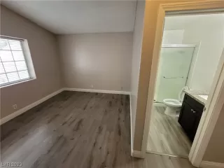 Photo #4: 2520325 Listing 