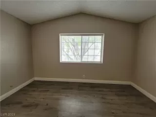 Photo #6: 2520325 Listing 