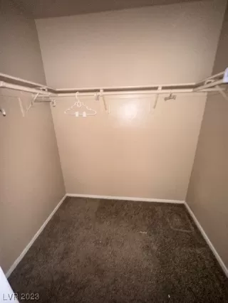 Photo #5: 2520326 Listing 