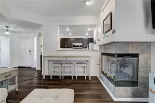 Photo #1: 2520341 Listing 