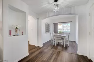 Photo #4: 2520341 Listing 