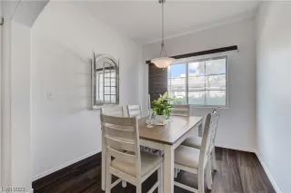 Photo #5: 2520341 Listing 