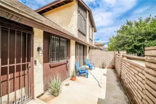 Photo #2: 2520383 Listing 