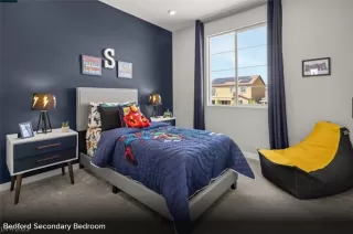 Photo #5: 2520402 Listing