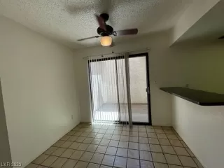 Photo #6: 2520411 Listing 