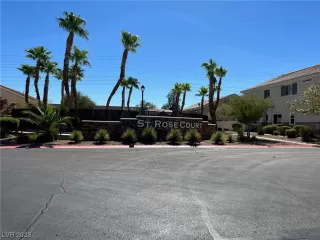 Photo #1: 2520453 Listing 