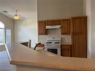 Photo #6: 2520453 Listing 