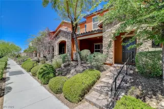 Photo #2: 2520478 Listing 