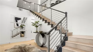 Photo #3: 2520492 Listing