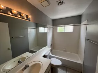 Photo #2: 2520501 Listing 