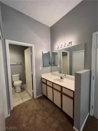 Photo #6: 2520501 Listing 