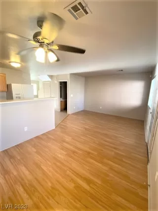 Photo #4: 2520533 Listing 