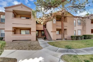 Photo #1: 2520546 Listing 