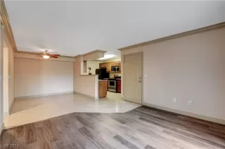 Photo #4: 2520546 Listing 