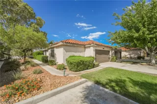 Photo #1: 2520573 Listing