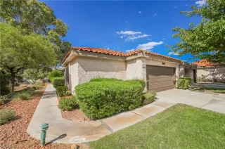 Photo #3: 2520573 Listing