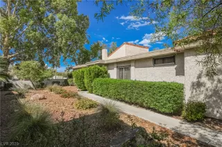 Photo #4: 2520573 Listing