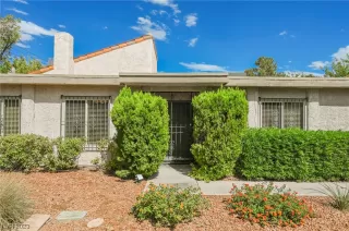 Photo #6: 2520573 Listing