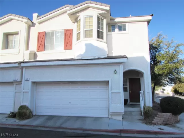 MLS: 2520615 Condo For Sale